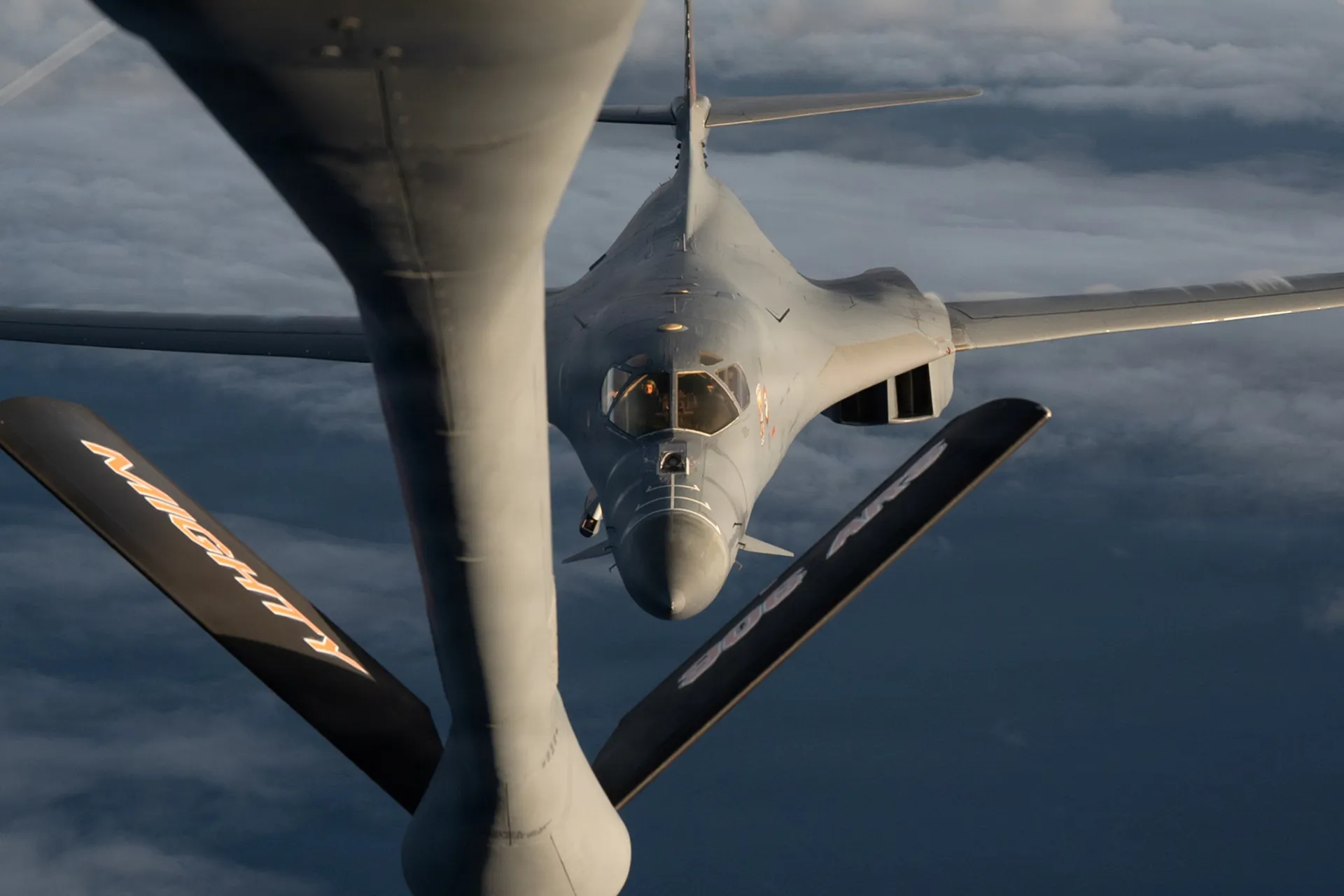 Spania închide spațiul aerian pentru avioanele de război americane implicate în războiul împotriva Iranului