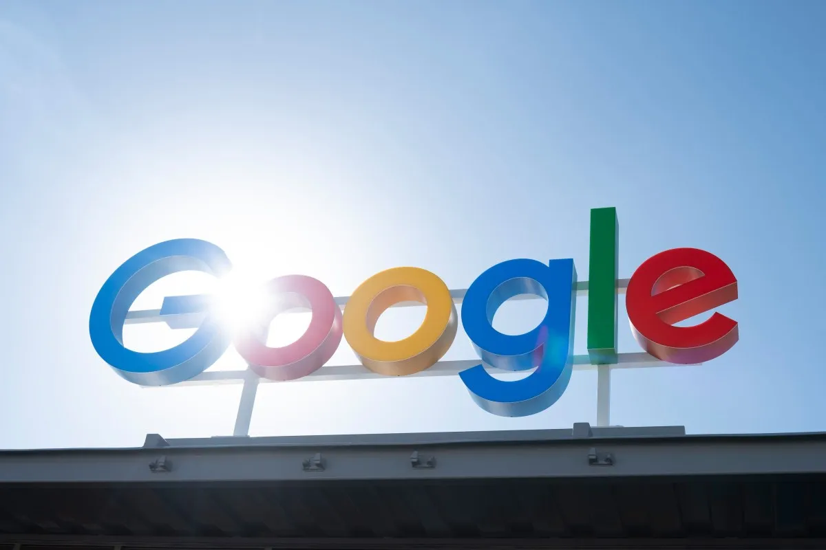 Google lansează discret o aplicație de dictare bazată pe AI, cu procesare offline, disponibilă acum pe iOS