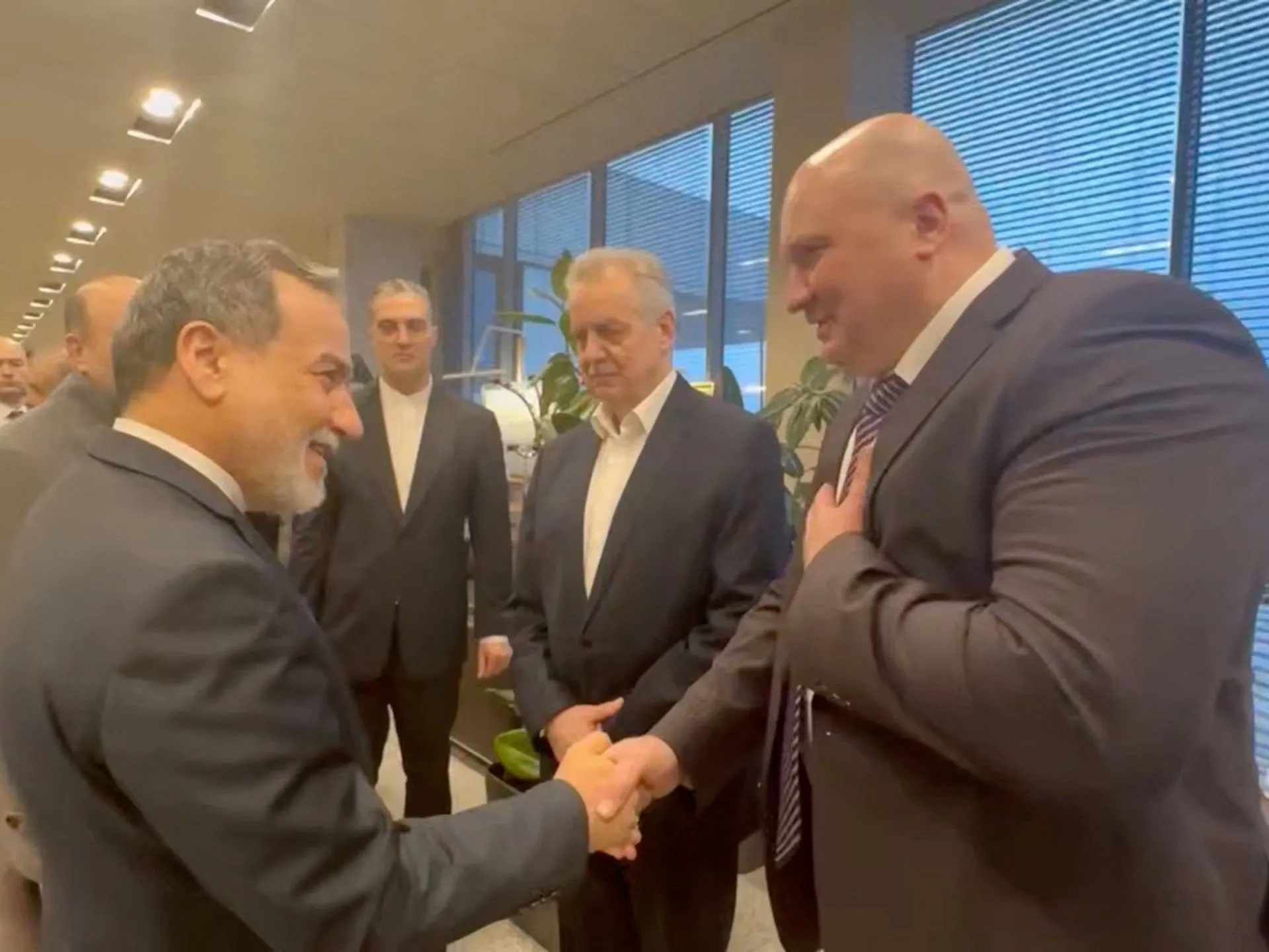 Diplomatul de top al Iranului în Rusia: Teheranul intensifică eforturile pentru încheierea războiului