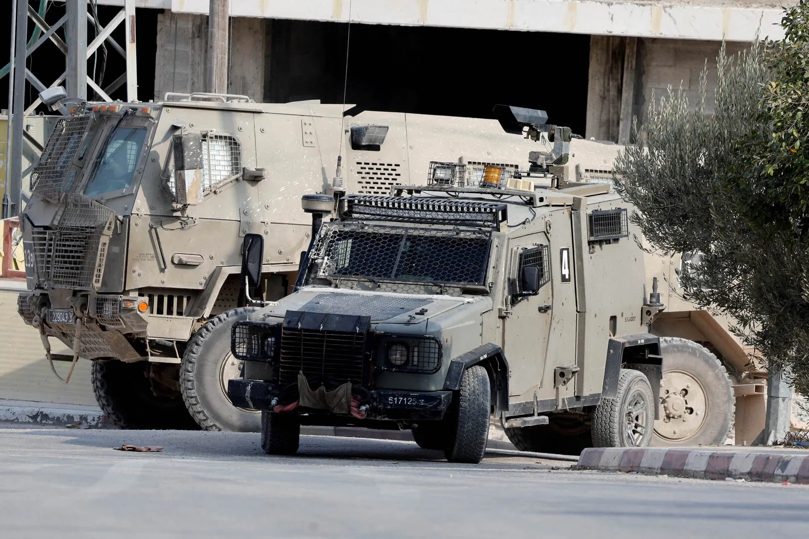 Forțele israeliene ucid un palestinian în timpul unui raid în Nablus, Cisiordania ocupată
