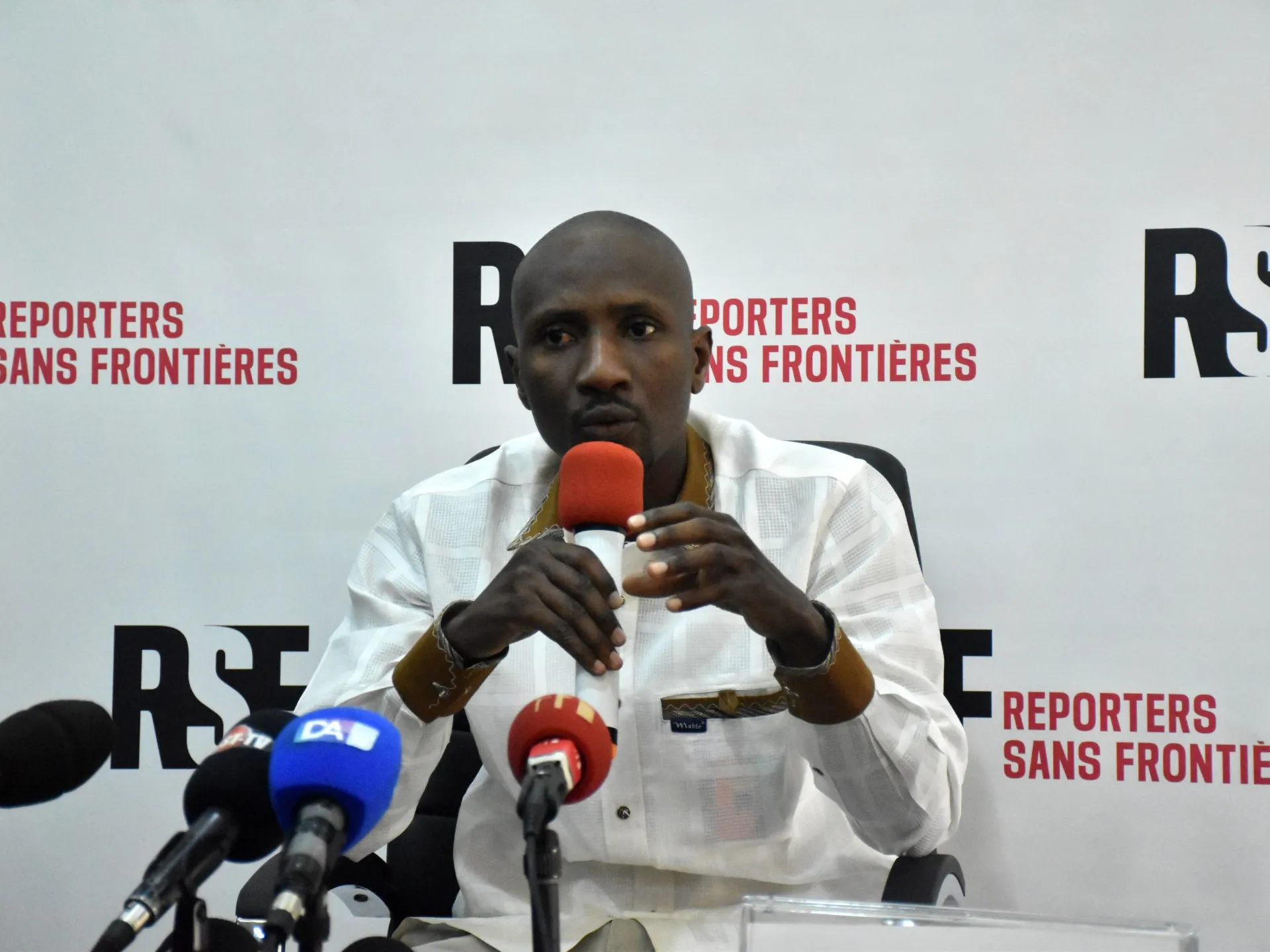 Autoritățile din Burkina Faso, acuzate că dețin în secret un jurnalist de investigație