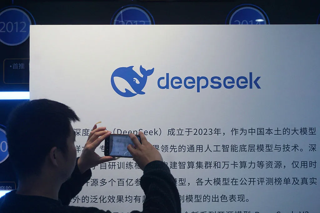 DeepSeek ar putea atinge o evaluare de 45 de miliarde de dolari în primul său tur de finanțare