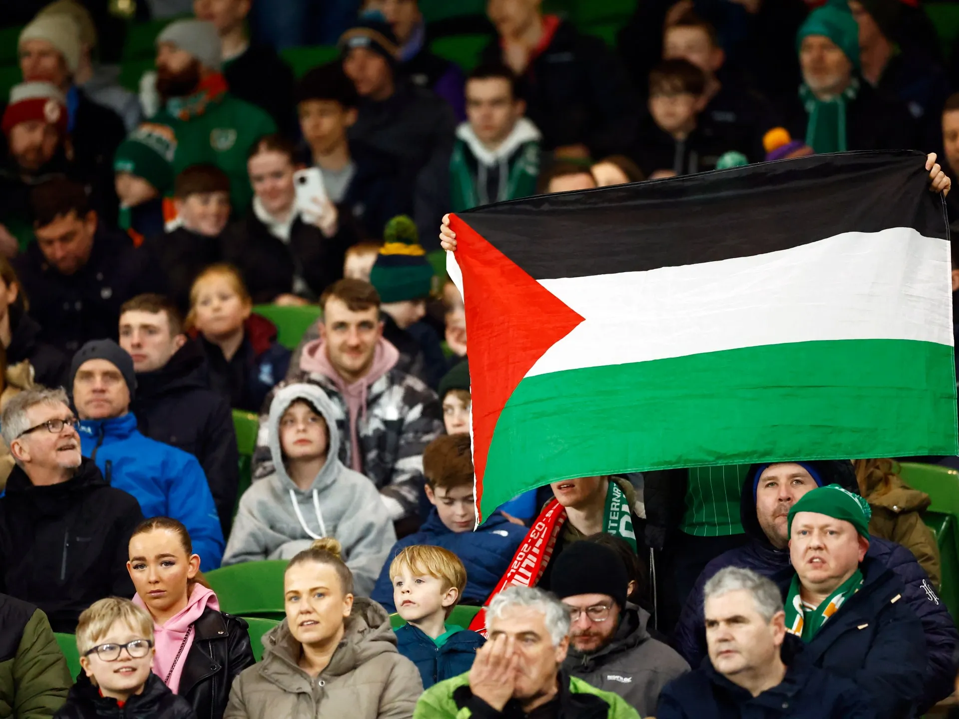 Fotbaliști și celebrități irlandeze cer boicotarea meciurilor cu Israelul