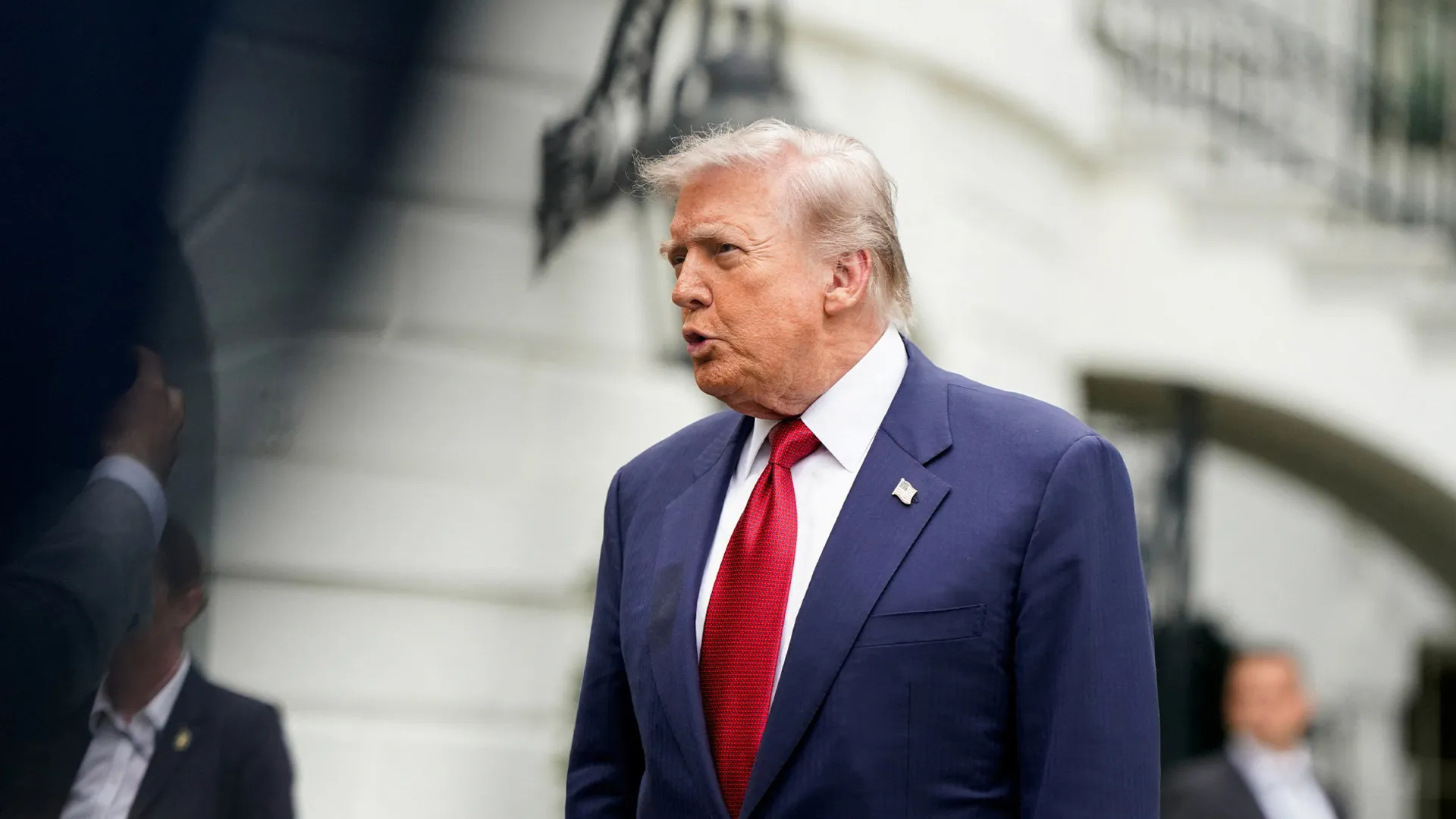 Trump spune că hantavirusul este „sub control”, în timp ce OMS urmărește un focar pe o navă de croazieră