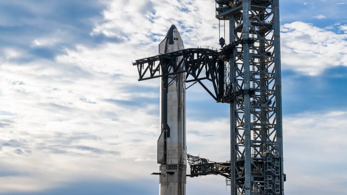 Google și SpaceX negociază lansarea centrelor de date în spațiu: o revoluție sau o utopie tehnologică?
