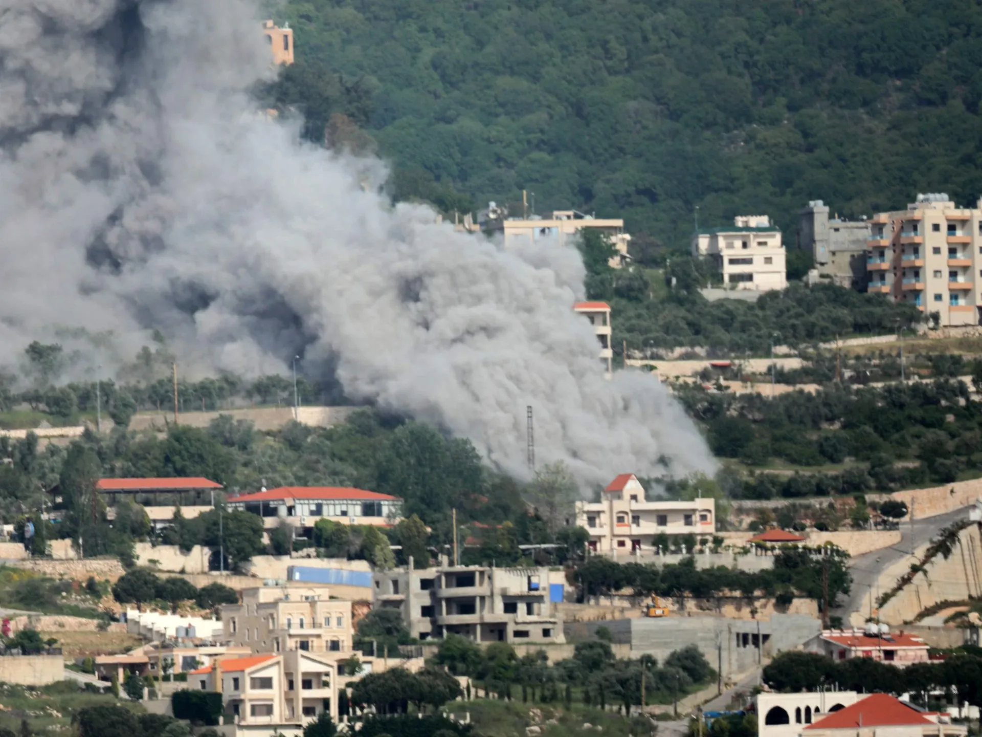 Ziua 76 a războiului din Iran: Vance anunță progrese în negocieri, în timp ce Israelul bombardează Libanul