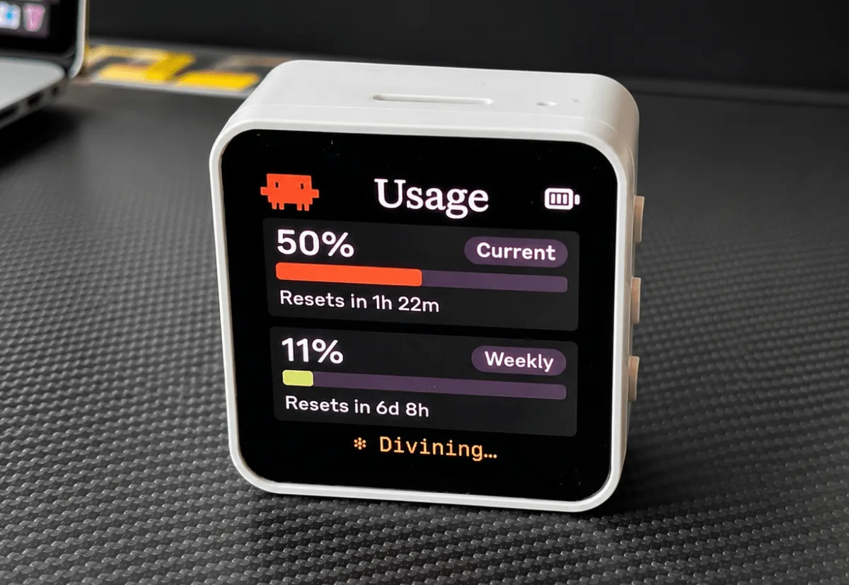 Clawdmeter: un mic dashboard de birou care îți arată câte token-uri consumi cu Claude Code