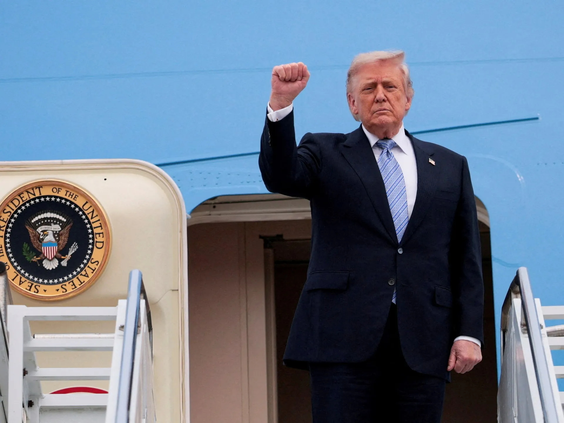 Trump spune că a discutat despre vânzarea de arme către Taiwan cu Xi Jinping