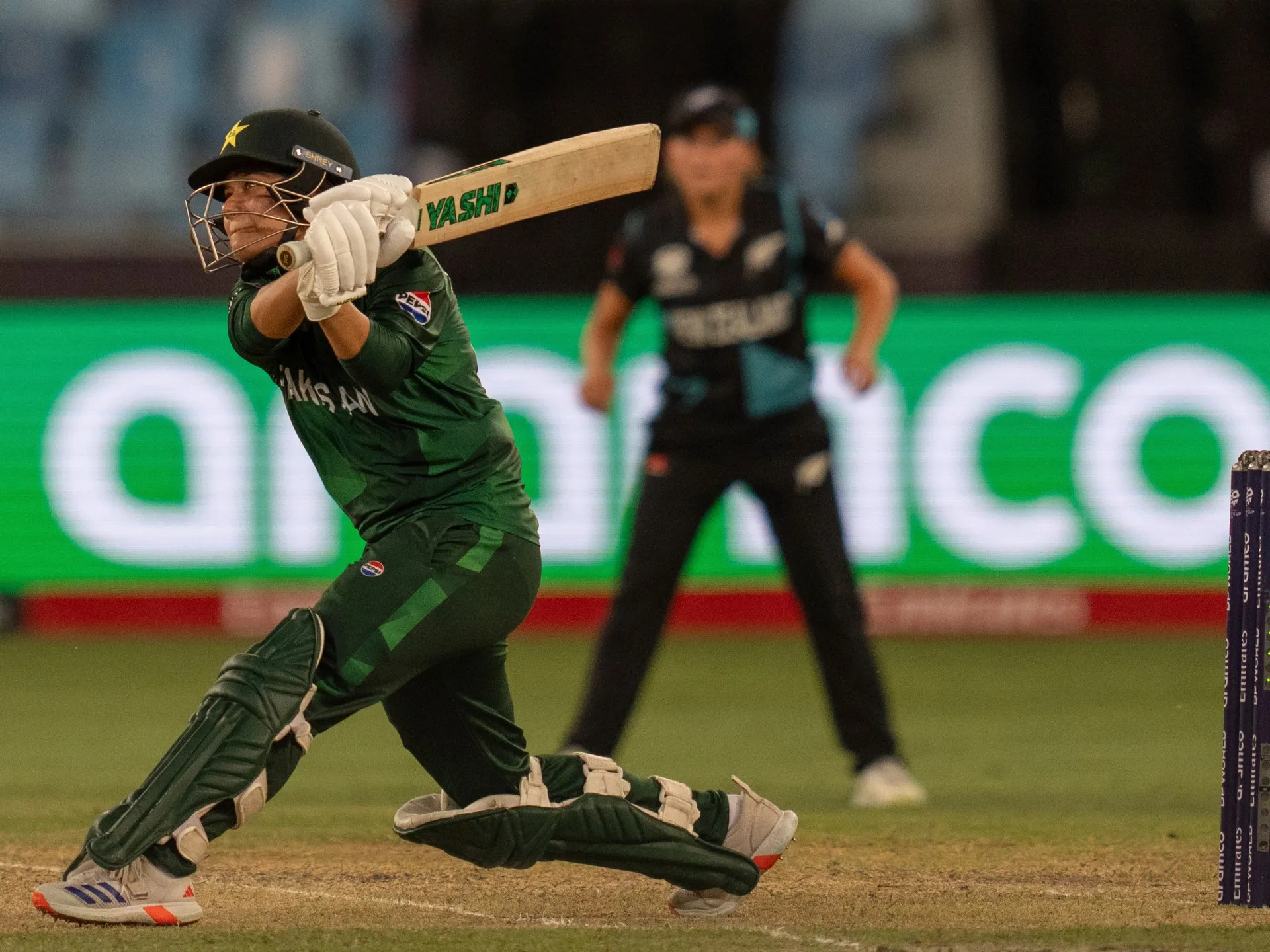 Fatima Sana scrie istorie: cel mai rapid 50 în T20-ul feminin, un record care redefinește cricketul pakistanez