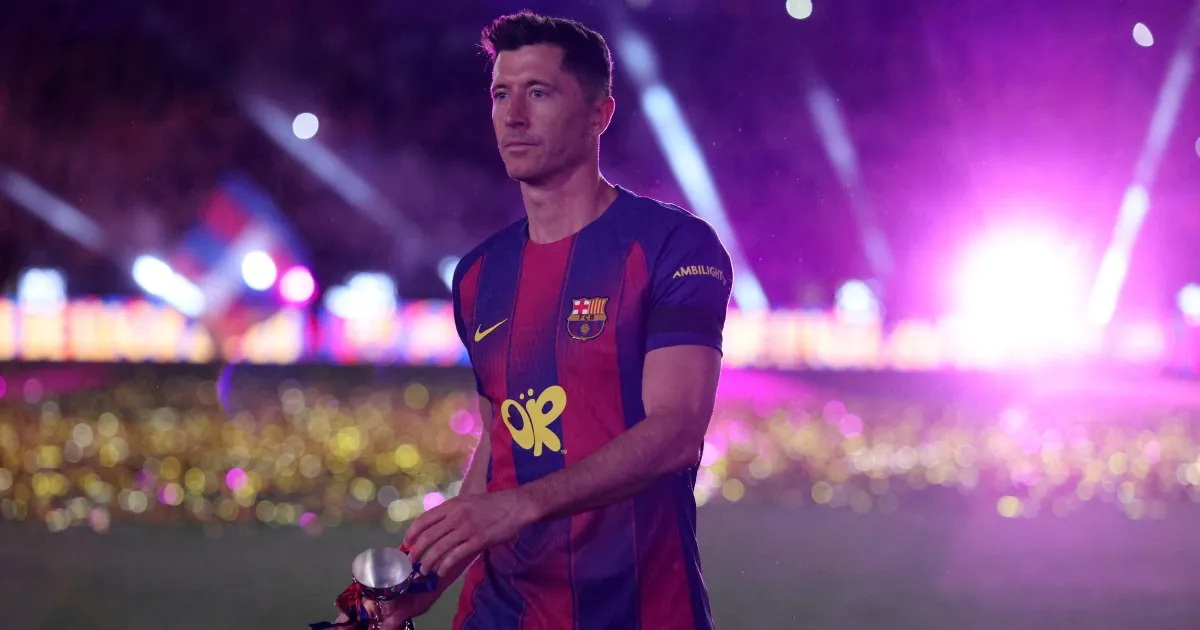 Robert Lewandowski părăsește Barcelona cu „misiunea îndeplinită”