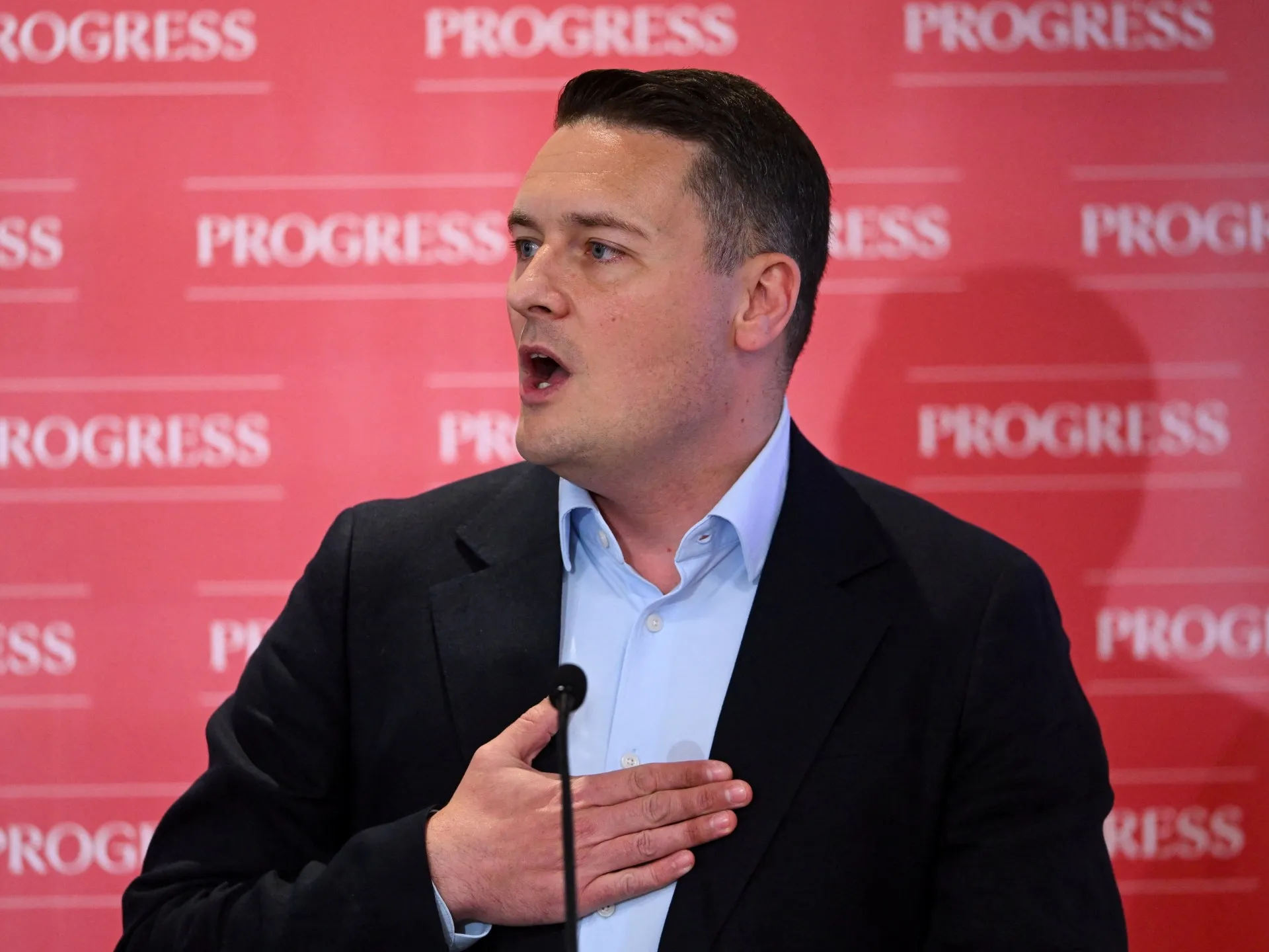 Fostul ministru al Sănătății din Marea Britanie anunță că va candida pentru înlocuirea premierului Keir Starmer