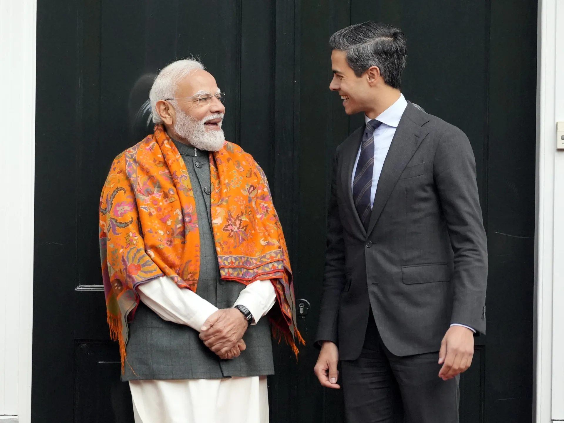 Tata și gigantul olandez ASML semnează un acord pentru semiconductori în timpul vizitei lui Modi