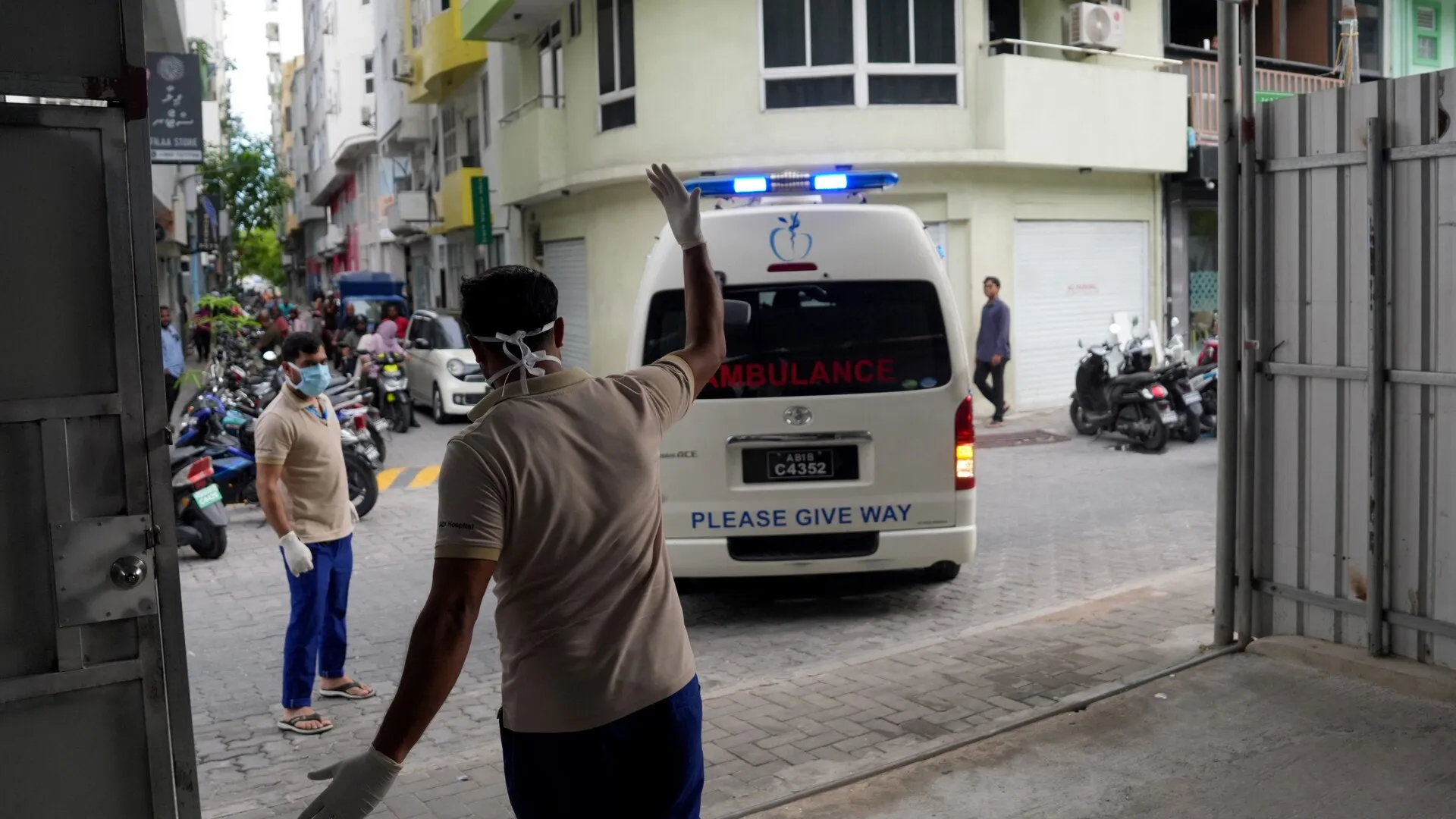 Trupurile scafandrilor italieni recuperate dintr-o peșteră subacvatică din Maldive