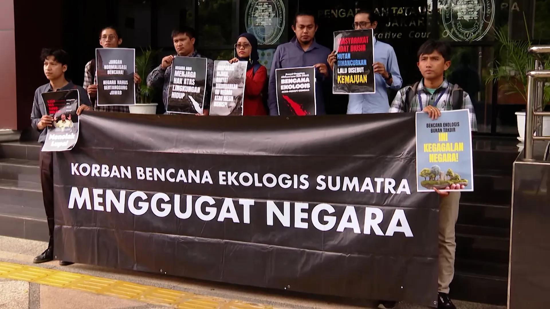 Indonezienii dau în judecată guvernul pentru gestionarea dezastruoasă a inundațiilor din Sumatra