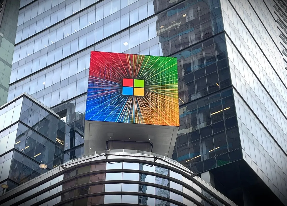 Escrocii exploatează o adresă de e-mail internă Microsoft pentru a trimite mesaje spam