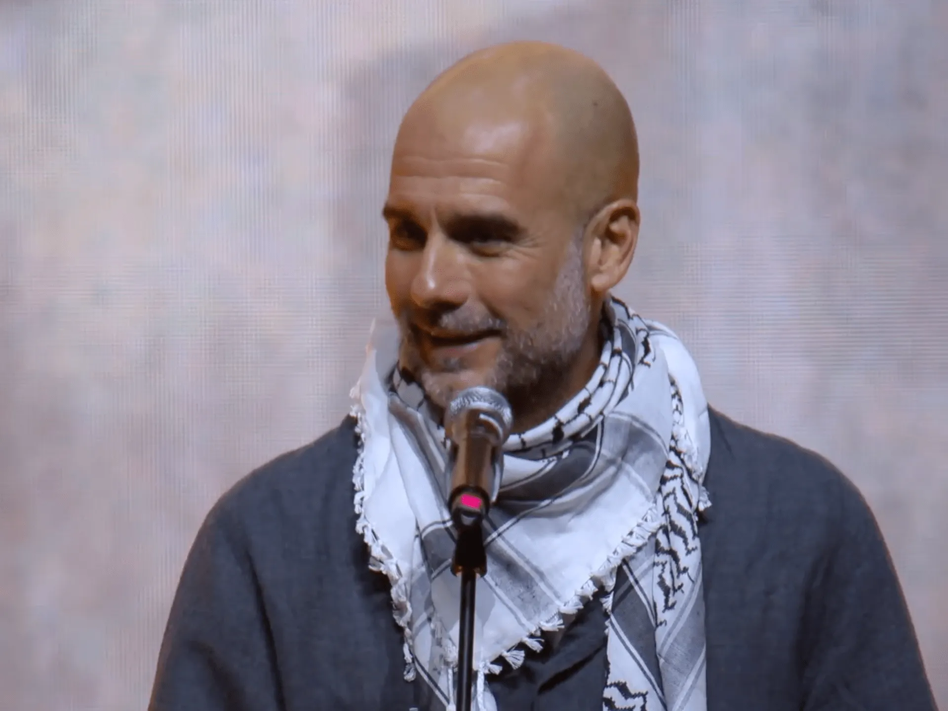Pep Guardiola părăsește Manchester City: Un antrenor de legendă și un activist pentru Palestina