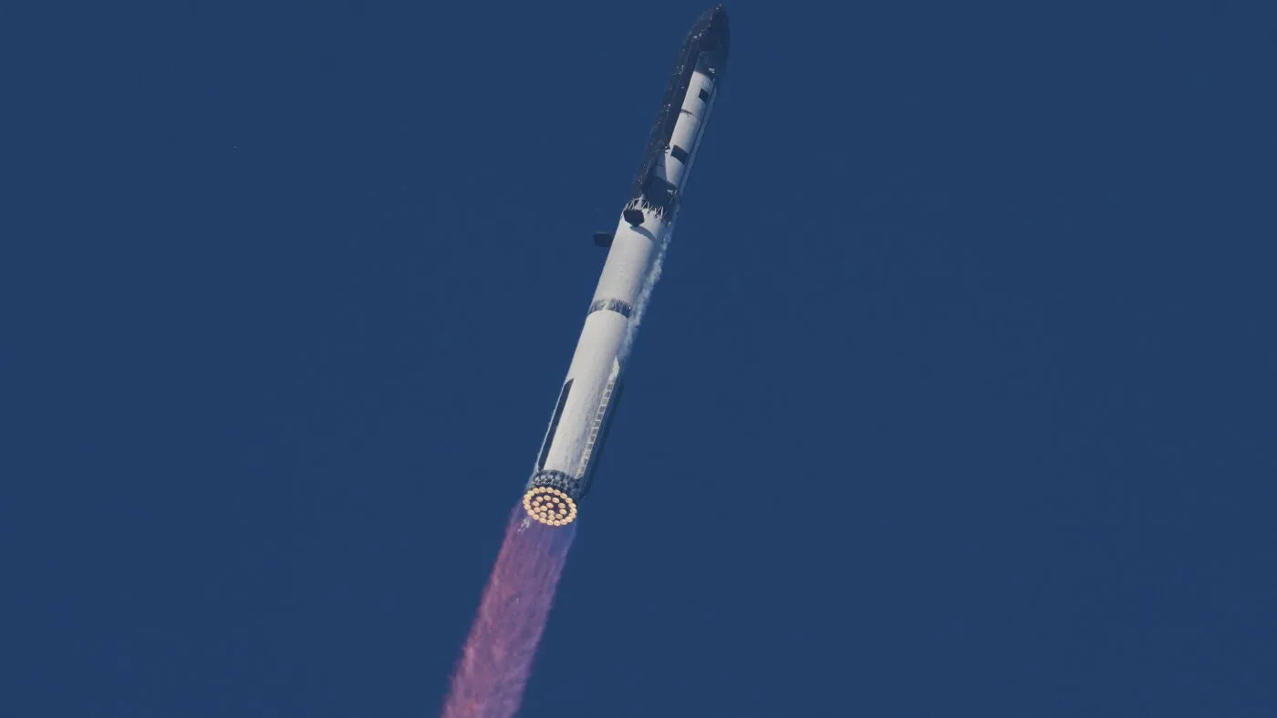 SpaceX lansează cel mai mare și mai puternic Starship într-un zbor de testare