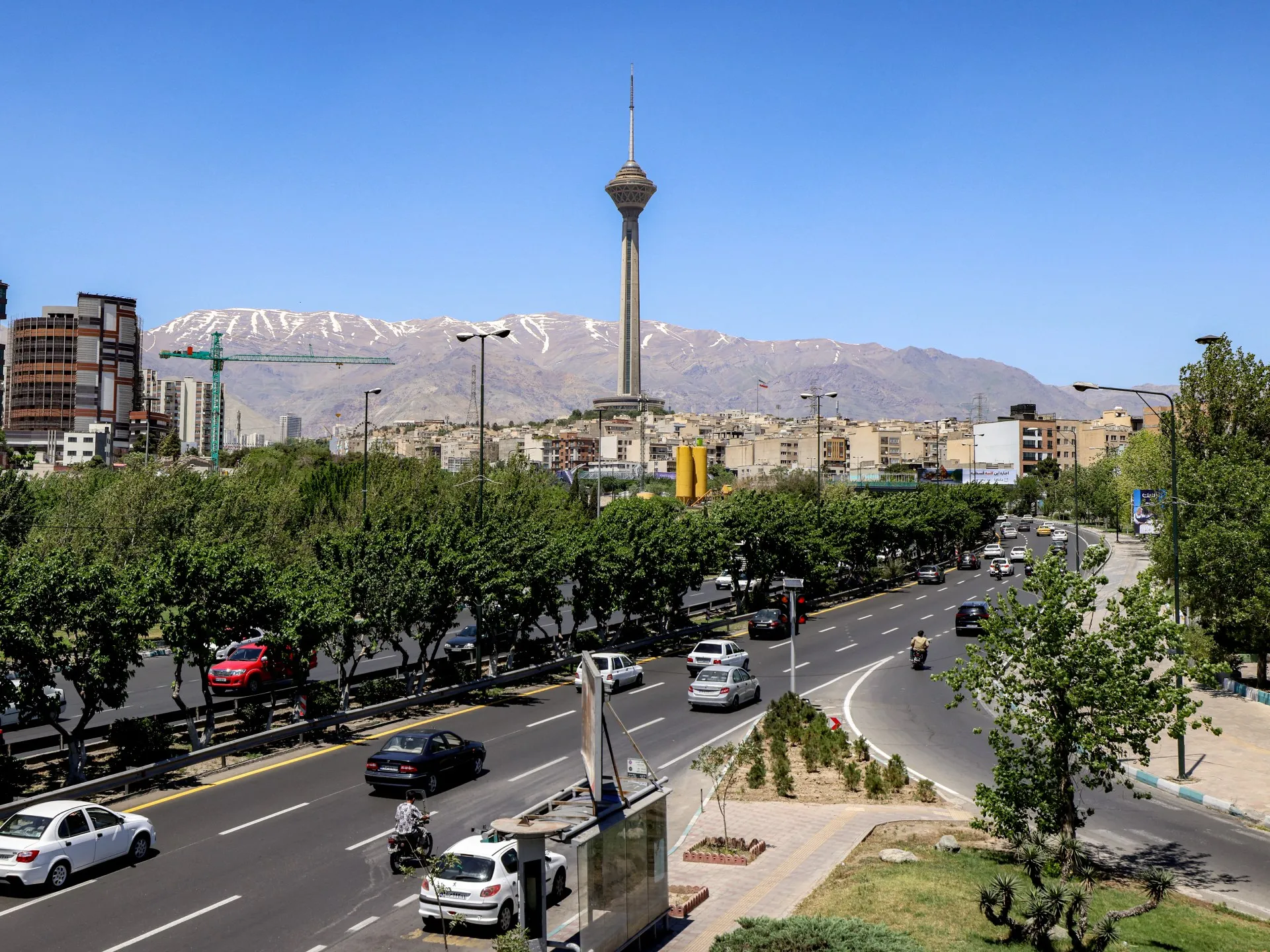 Teheran acuză SUA de „încălcare gravă” și se declară pregătit să răspundă atacurilor