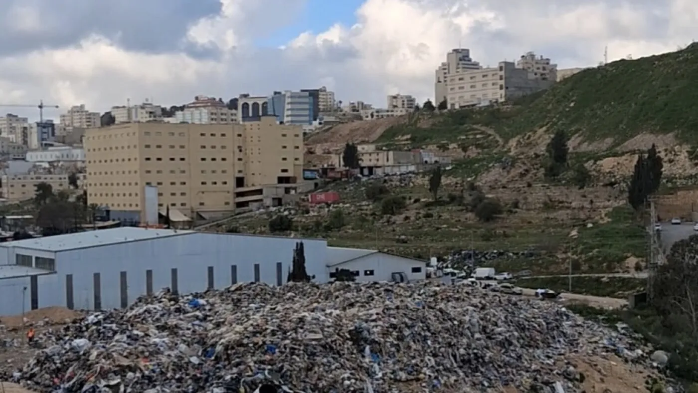 Palestinienii recurg la reciclare în timp ce restricțiile israeliene provoacă o criză a deșeurilor