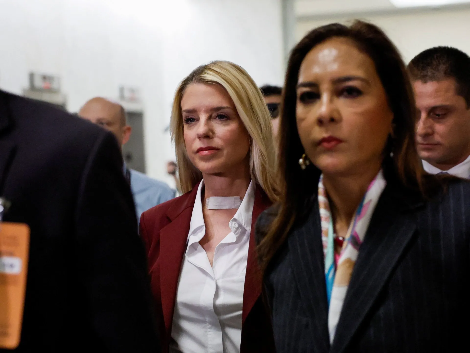 Pam Bondi, fostul procuror general al SUA, depune mărturie în ancheta privind dosarele Epstein