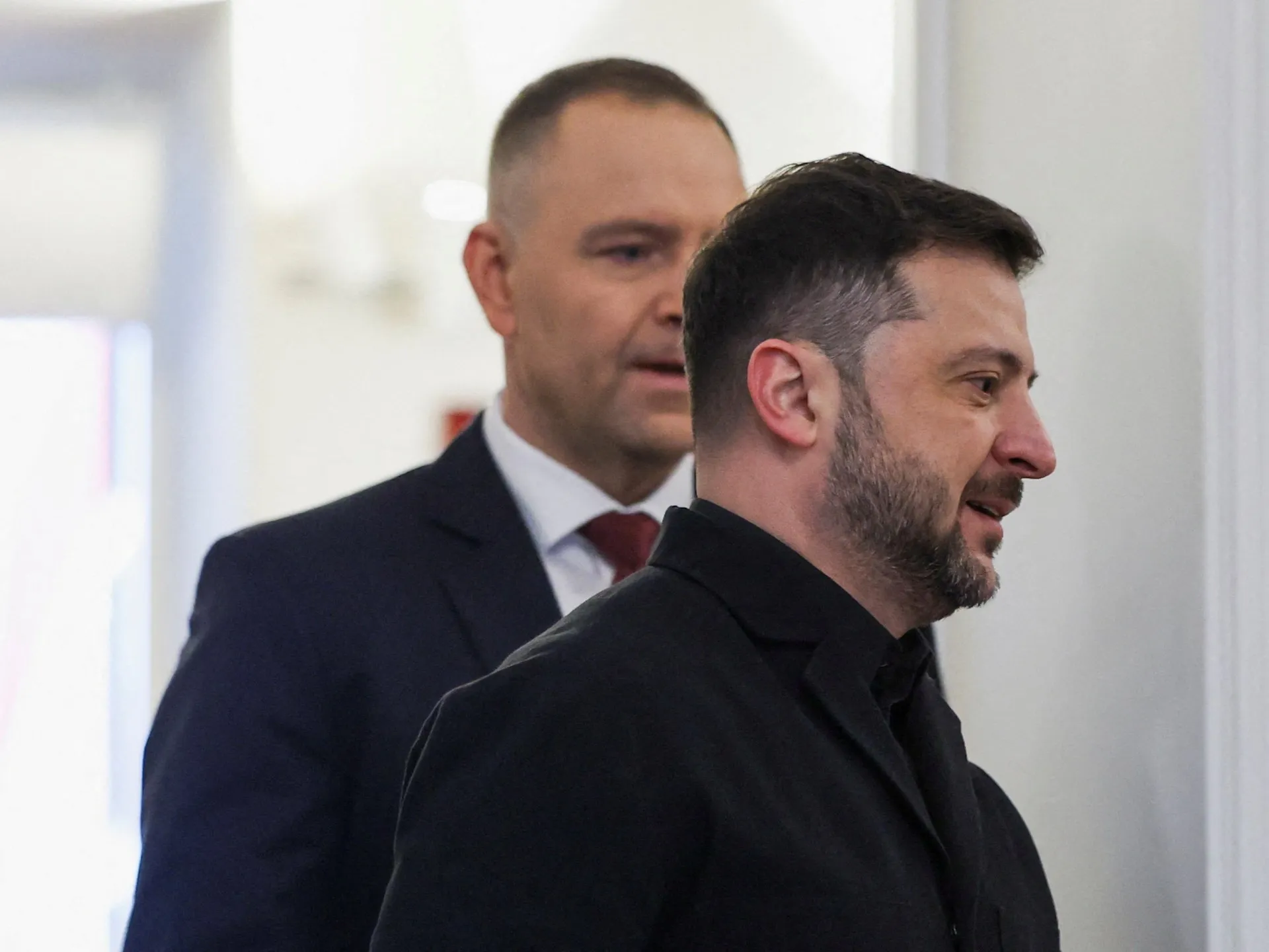 Președintele Poloniei amenință că îi retrage lui Zelenski cea mai înaltă distincție de stat