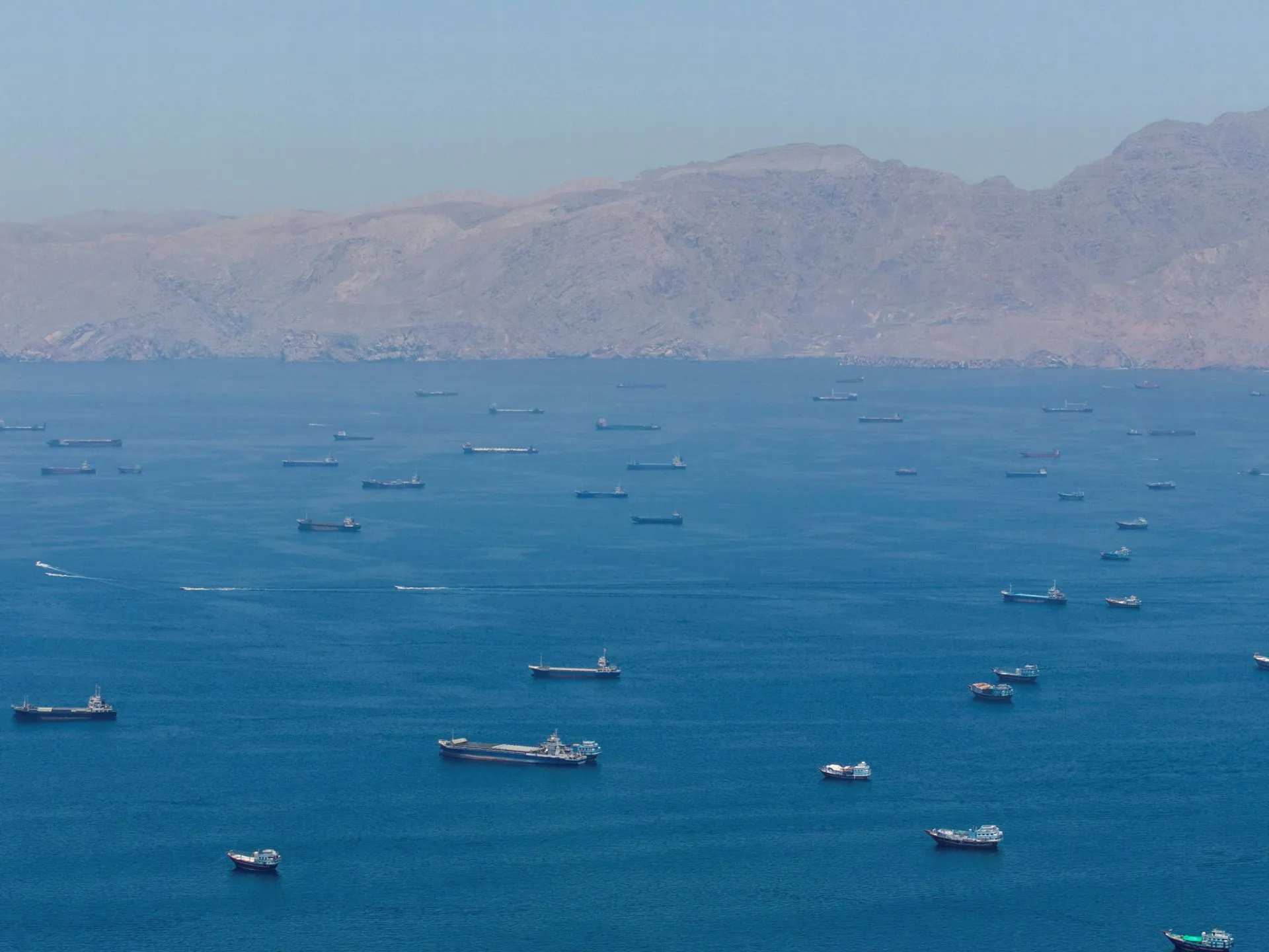 Strâmtoarea Hormuz se poate redeschide, dar încrederea globală ar putea să nu revină