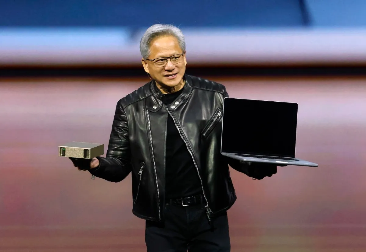 Nvidia atacă piața de 200 de miliarde de dolari a procesoarelor: PC-urile cu agenți AI devin realitate prin parteneriate cu Microsoft, Dell și HP