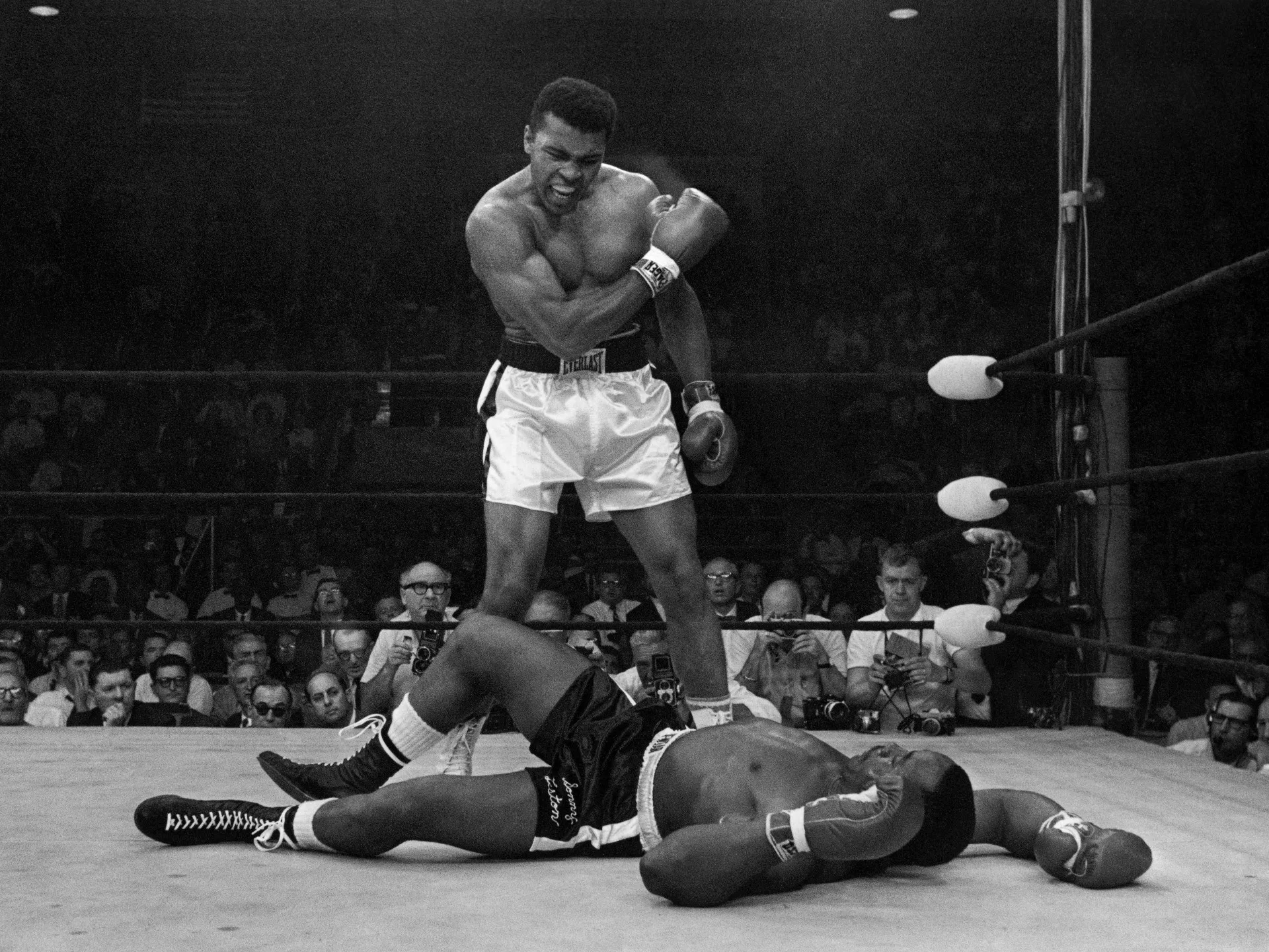 Zece ani de la moartea lui Muhammad Ali: Lumea își amintește de 'Cel Mare'