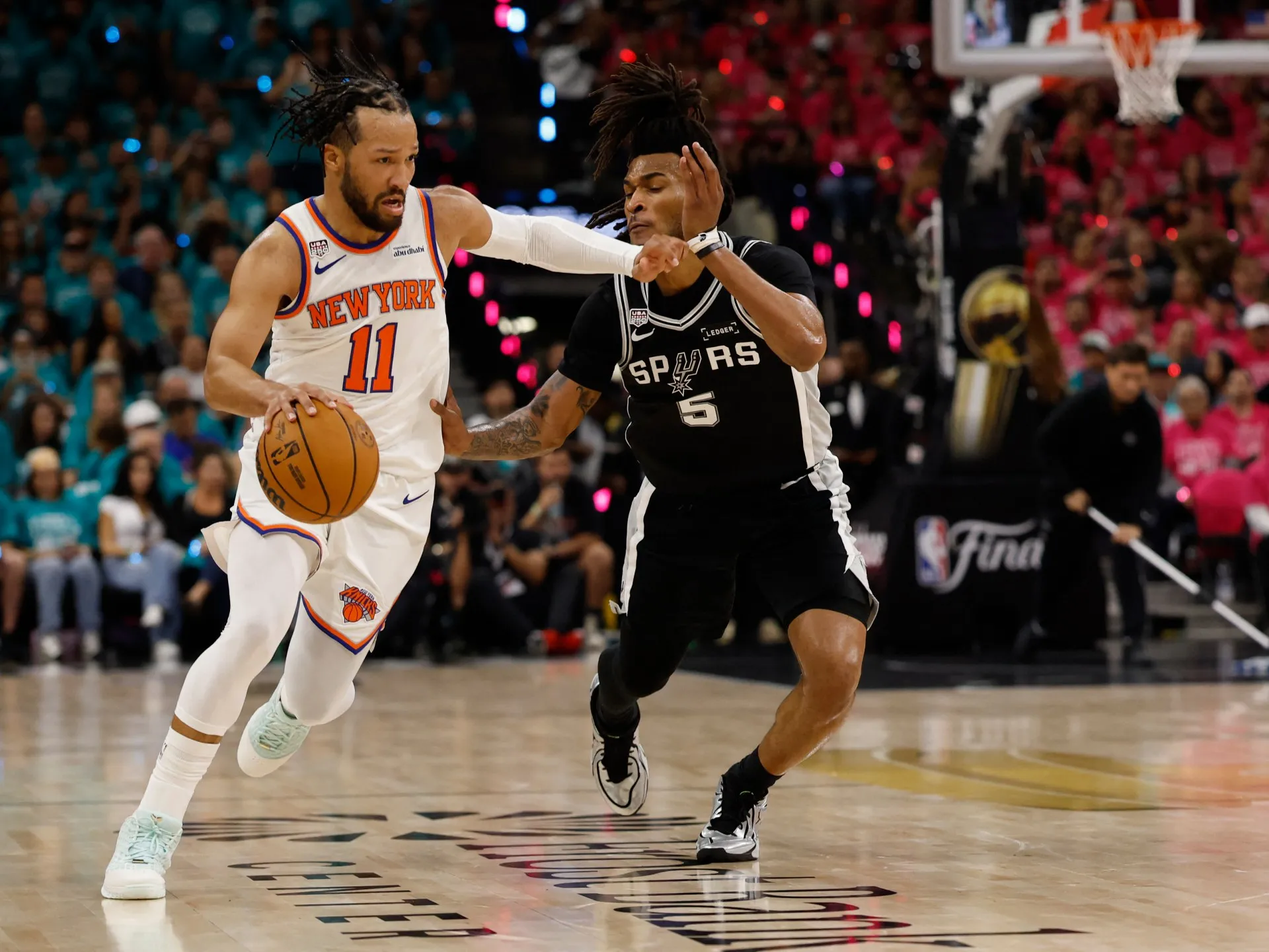 Brunson, 30 de puncte: Knicks dă lovitura în primul meci al finalei NBA contra lui Spurs