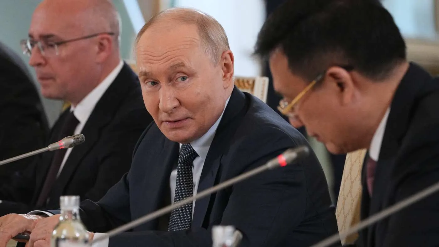 Putin promite întărirea apărării aeriene după atacurile cu drone ucrainene: „Unele dintre ele pătrund”