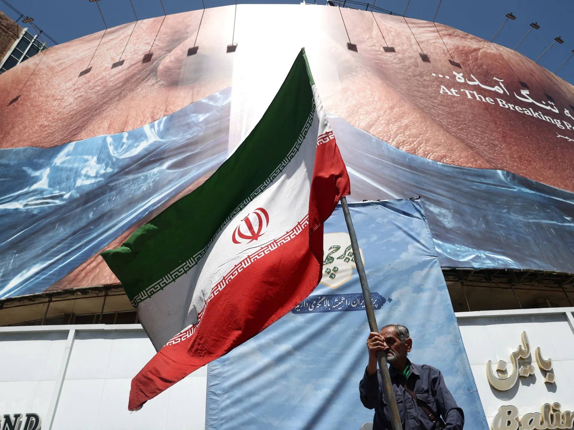 Tensiuni în creștere între SUA și Iran: drone doborâte și atacuri asupra radarelor iraniene