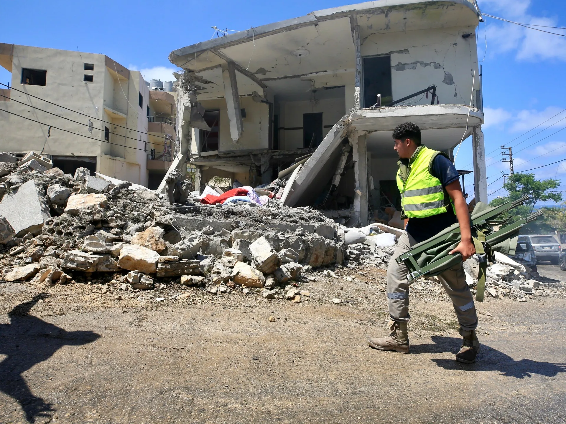 Atacuri israeliene în Liban: 10 morți, inclusiv ofițeri de rang înalt