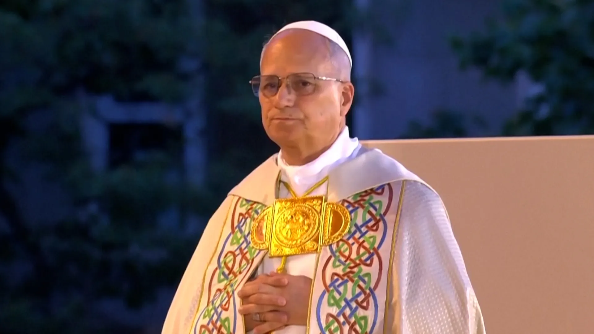 Papa Leon le cere tinerilor să fie „scântei ale unei noi umanități”