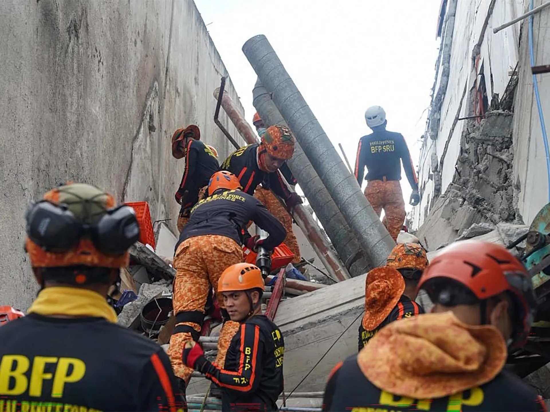 Cutremur devastator de 7,8 grade în sudul Filipinelor: cel puțin 35 de morți și peste 200 de răniți