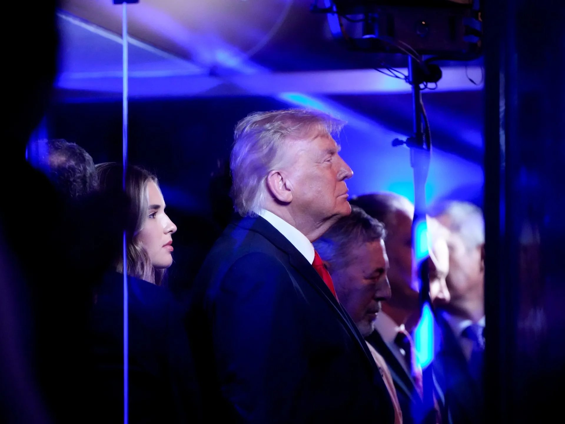 Trump, huiduit la Madison Square Garden: apariția istorică la finala NBA umbrită de controverse