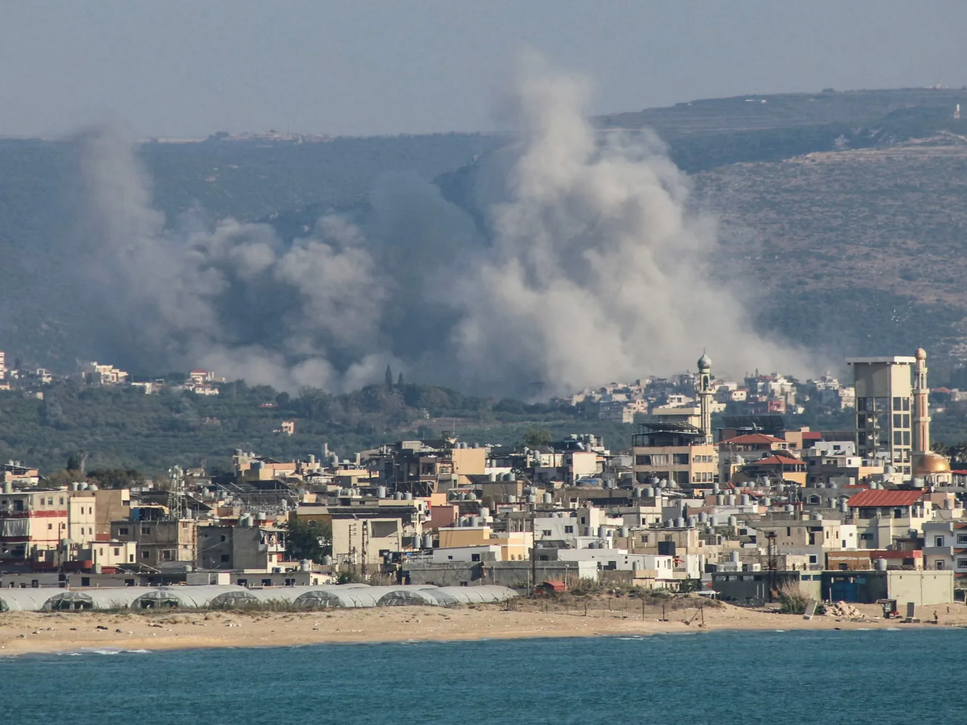 Israel ucide 16 în Liban; ONU investighează posibile încălcări ale dreptului internațional
