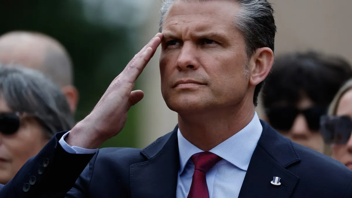 Secretarul american al Apărării, Pete Hegseth, promite lovituri asupra „instalațiilor cheie” din Iran