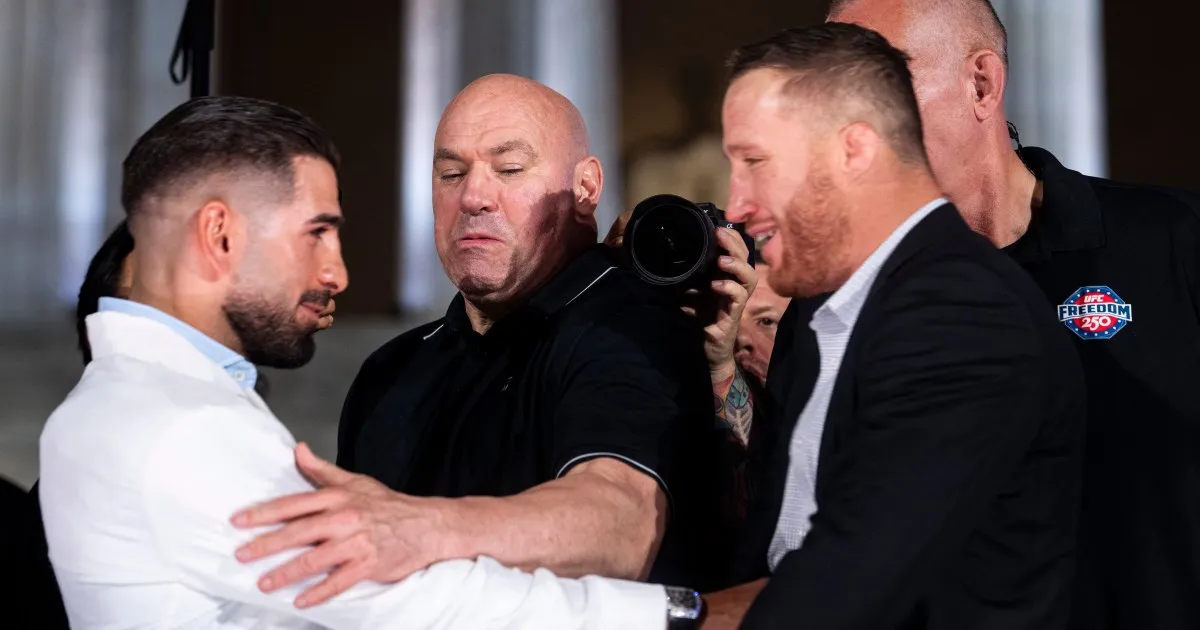 Topuria îl împinge pe Gaethje lângă Memorialul Lincoln înaintea evenimentului UFC de la Casa Albă