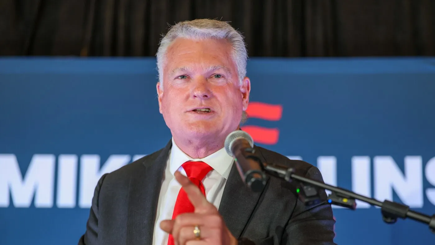 Mike Collins câștigă alegerile primare republicane în Georgia și se pregătește să-l înfrunte pe Jon Ossoff într-o cursă pentru Senat de mare interes național