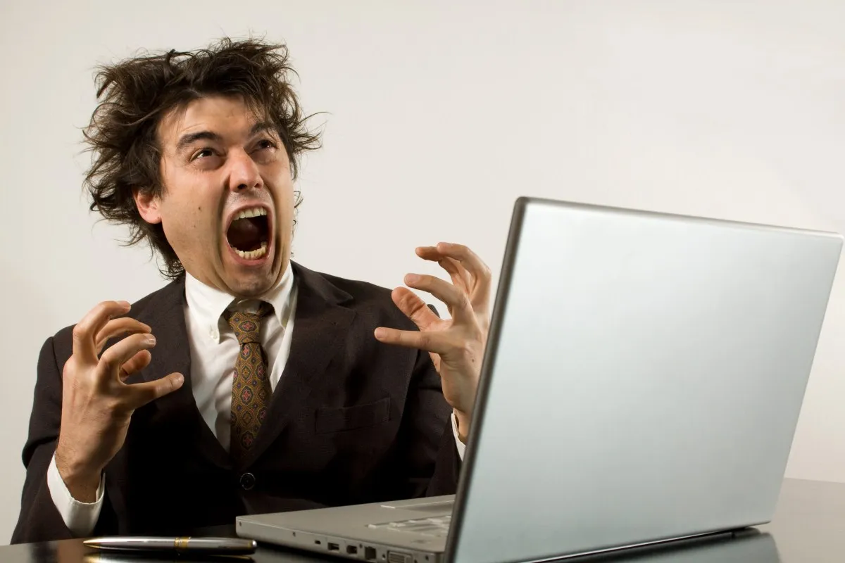 Cum să dezactivezi AI-ul din Google Docs: Ghidul unui jurnalist furios