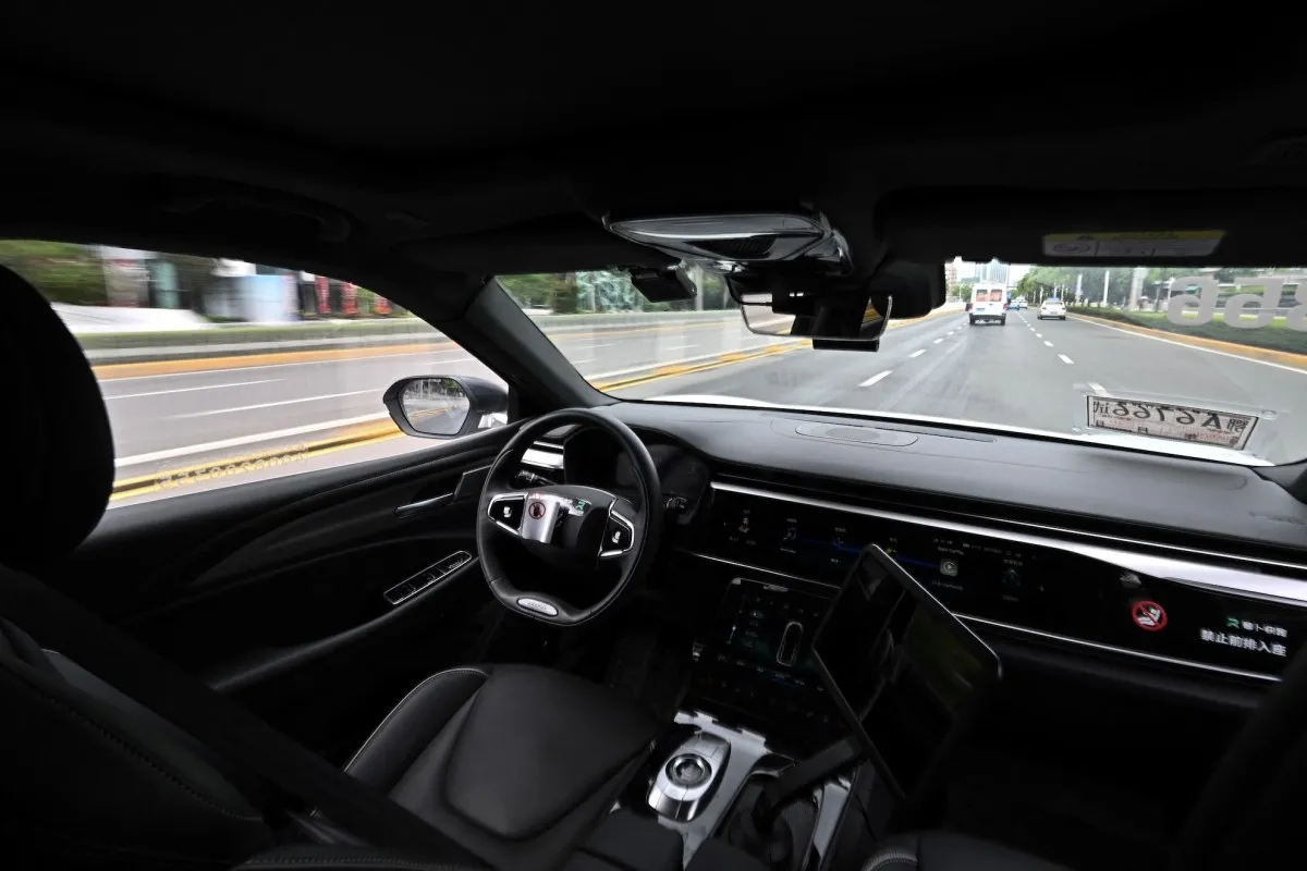 TechCrunch Mobility: Un nou clasament al robo-taxiurilor arată dominația Chinei