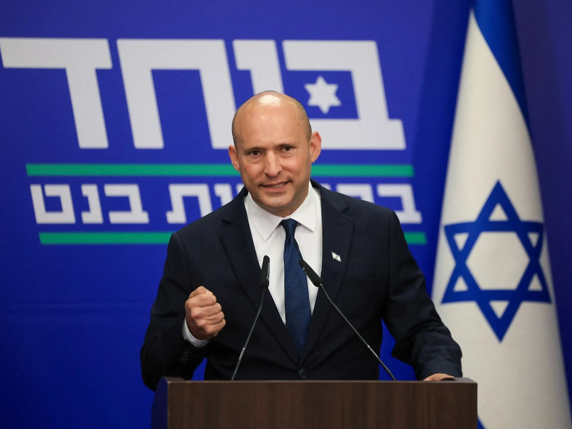 Fostul premier israelian recunoaște: Israel a introdus ilegal sisteme Starlink în Iran pentru a sprijini protestatarii