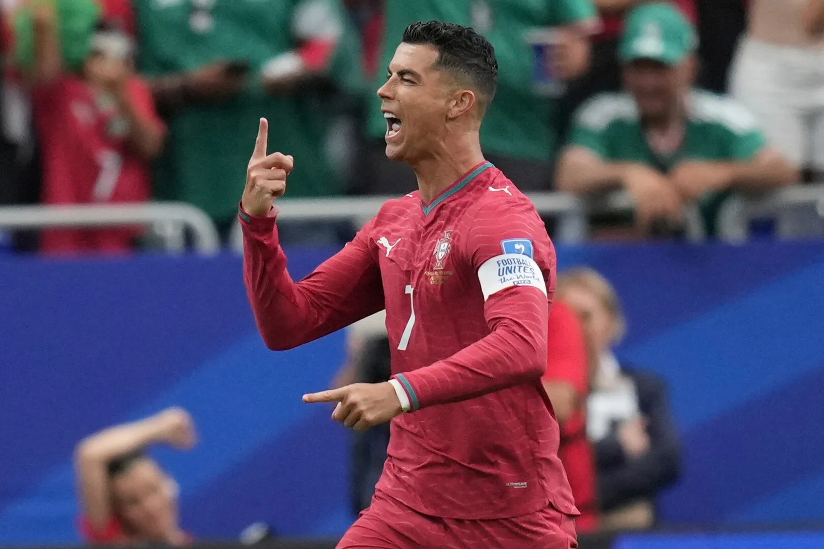Cristiano Ronaldo, primul jucător care marchează în șase Campionate Mondiale