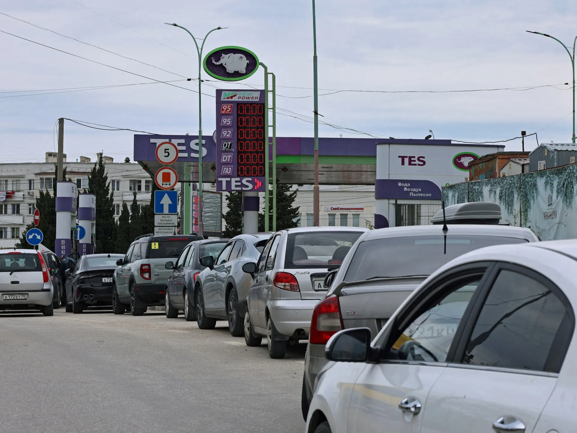 Atacurile Ucrainei asupra Crimeei ocupate de ruși provoacă pene de curent în Sevastopol