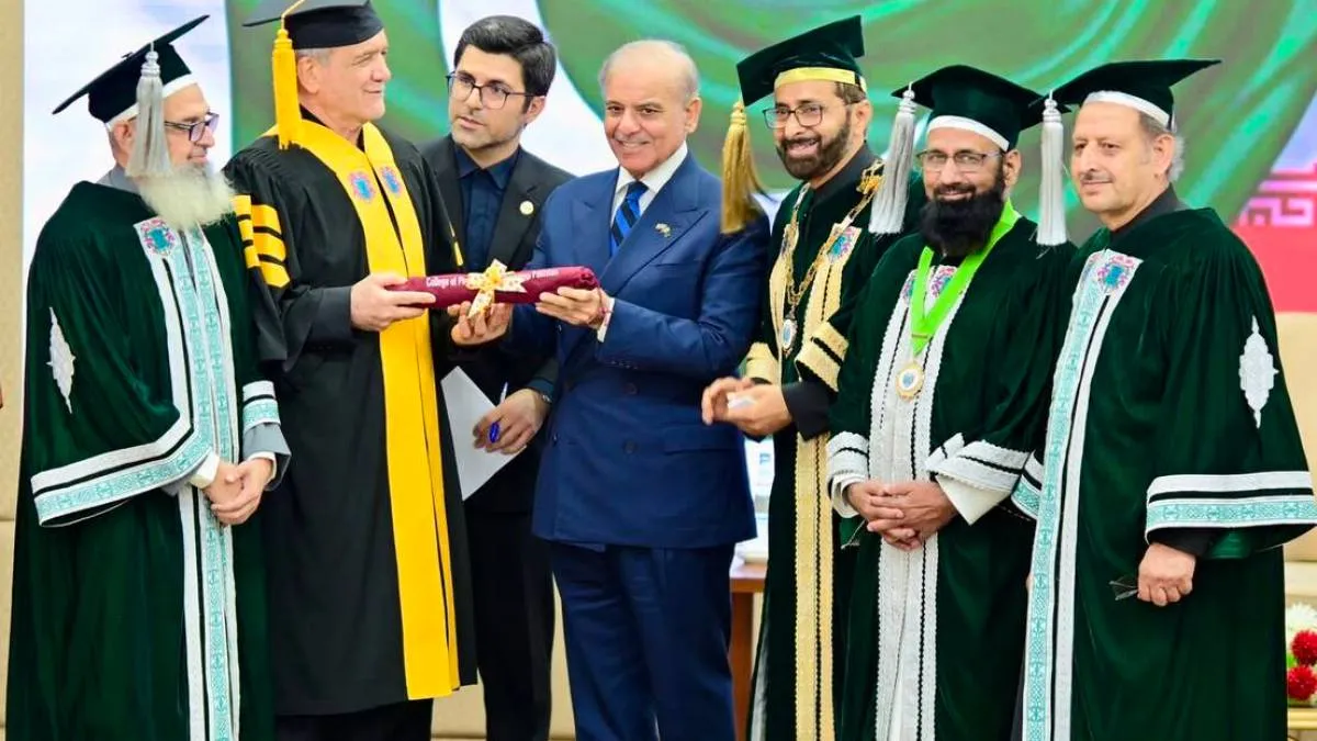 Președintele Iranului, distins cu titlul de doctor onorific în Pakistan