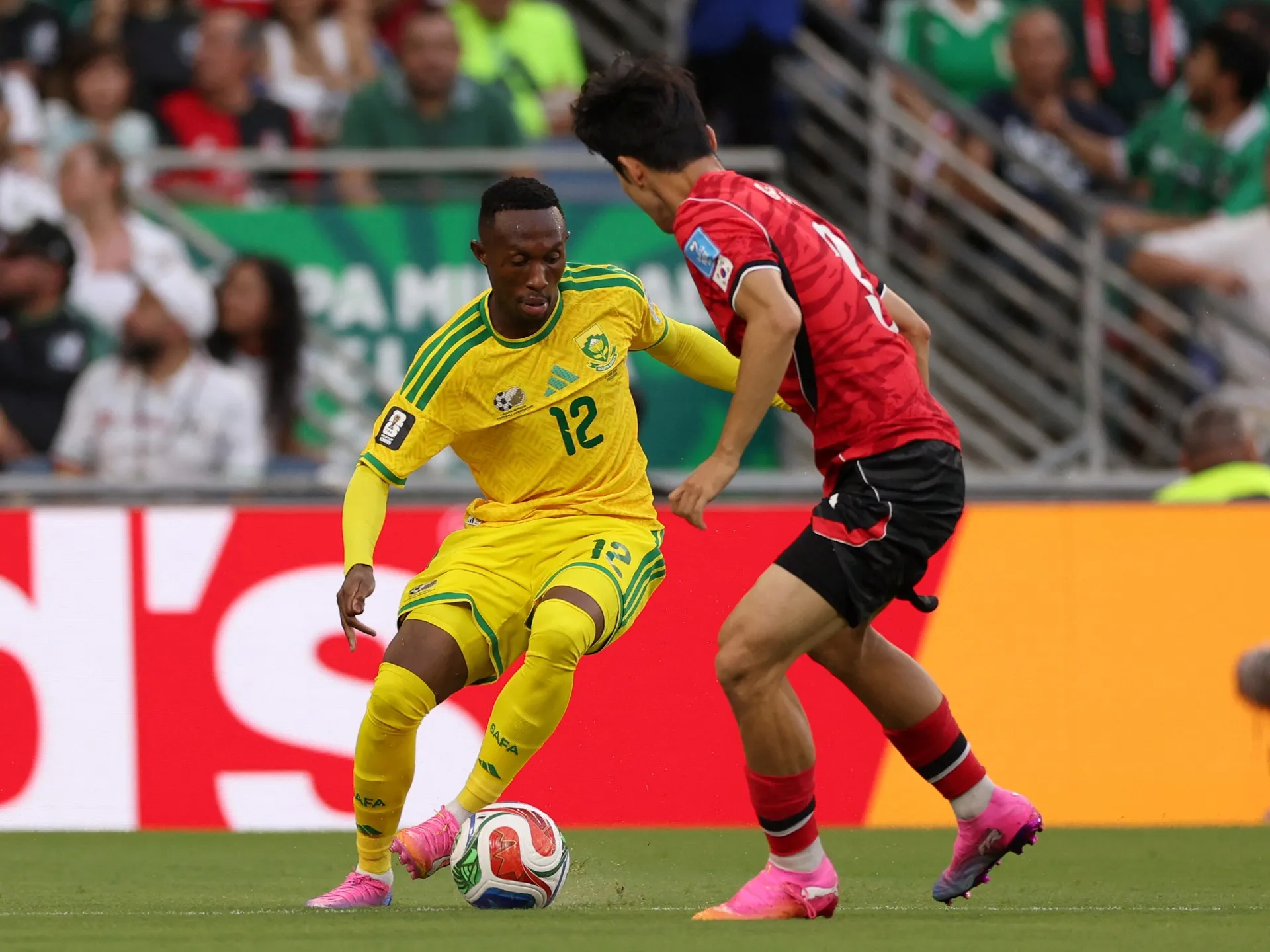 Sudafrica uimește Coreea de Sud și ajunge pentru prima dată în fazele eliminatorii ale Cupei Mondiale