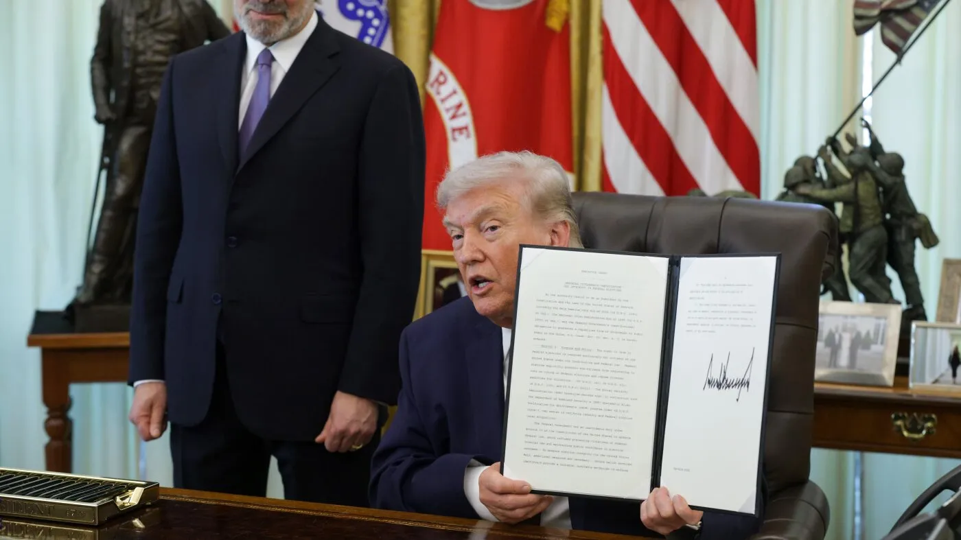Un judecător federal din Boston blochează părți din ordinul lui Trump de limitare a votului prin corespondență