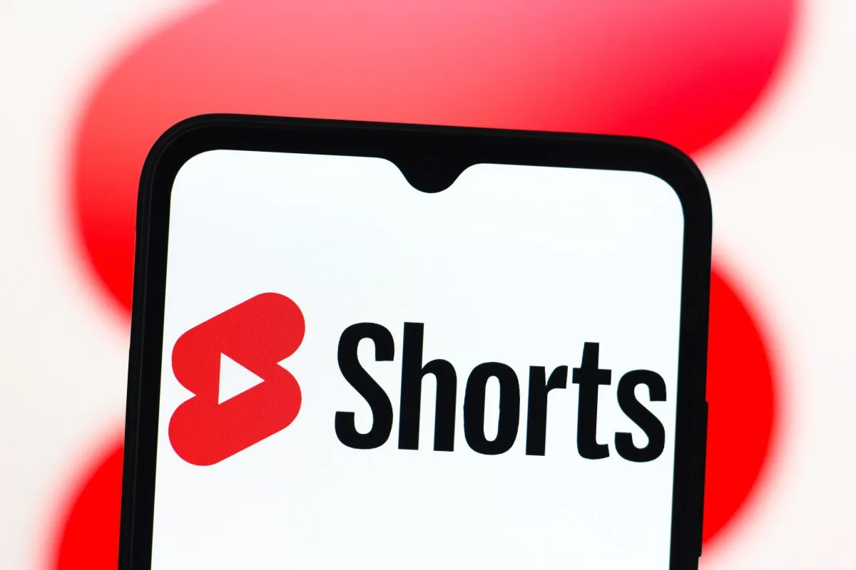 YouTube Shorts devin și mai scurte: viteza de redare dublată și dispariția butonului „Nu-mi place”
