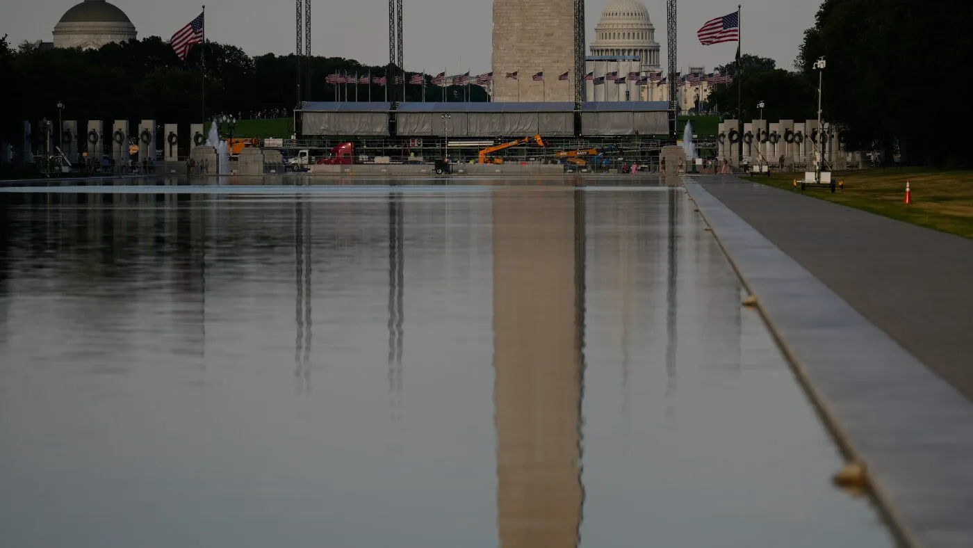 Sabotaj la Washington: Linerul Reflecting Pool, tăiat cu un cuțit – ancheta NPS