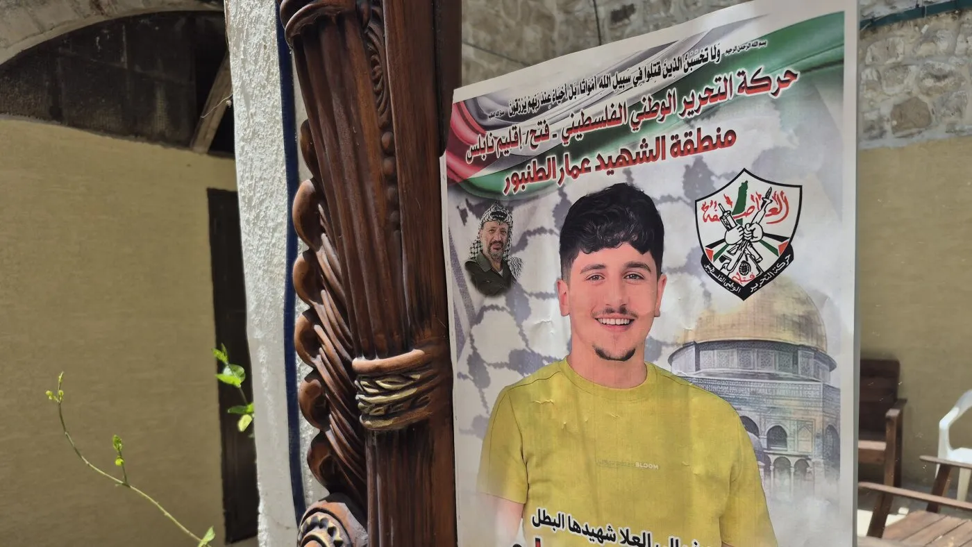 Palestinienii îl plâng pe viitorul tată ucis de trupele israeliene chiar în ziua în care i s-a născut fiul
